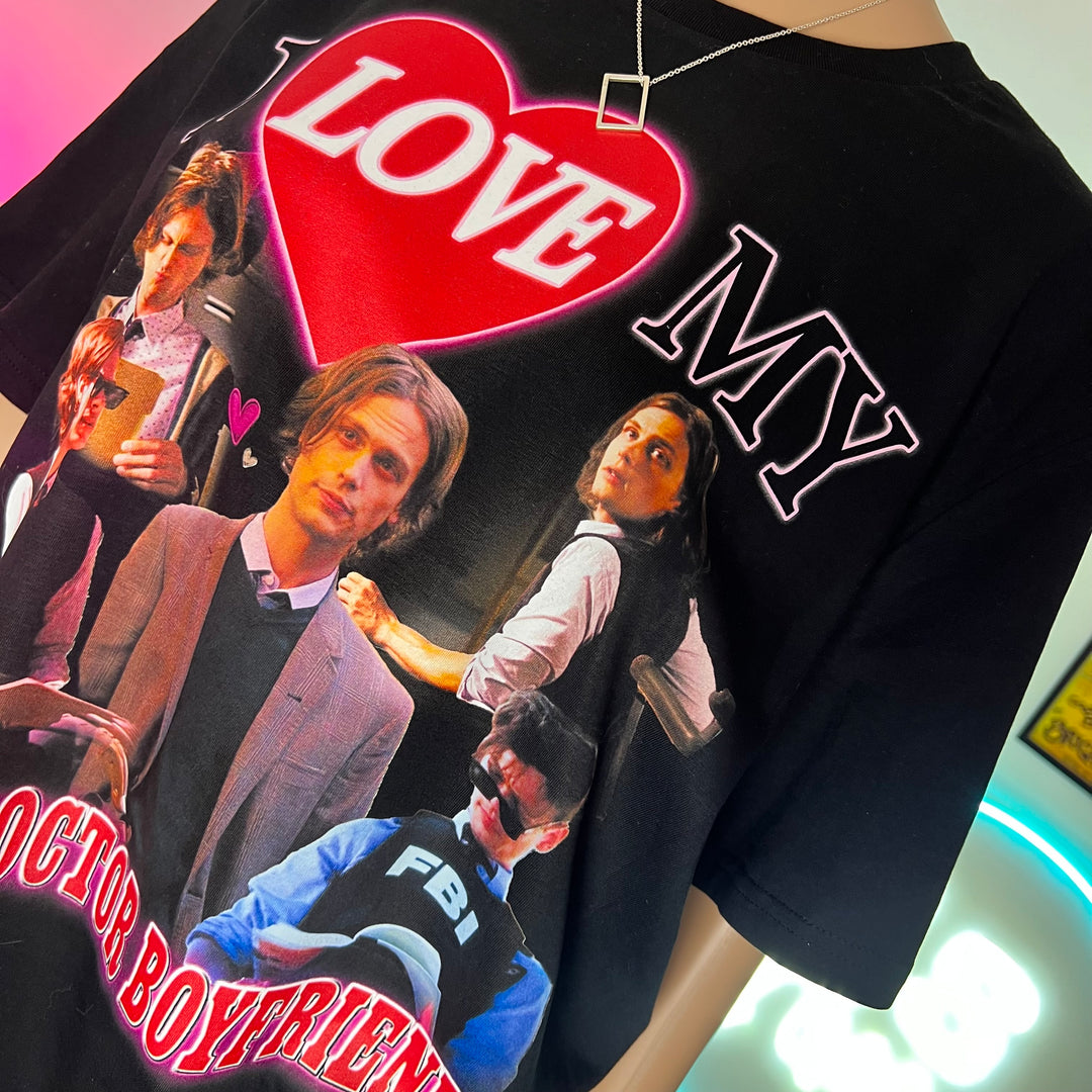 I love my hot doctor boyfriend (Spencer) T-shirt