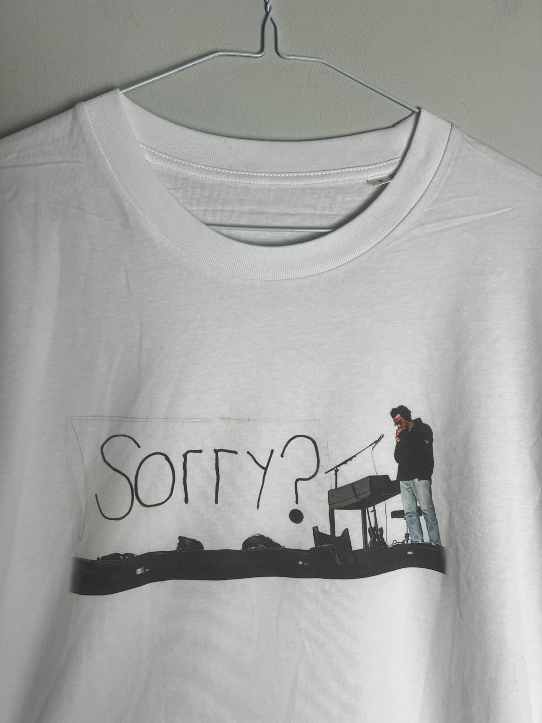 Matty sorry? tee small (seconds)