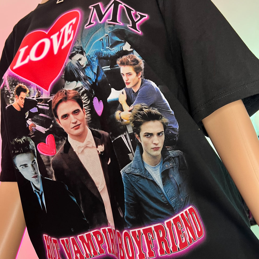 i love my hot vampire boyfriend (Edward) graphic T-shirt