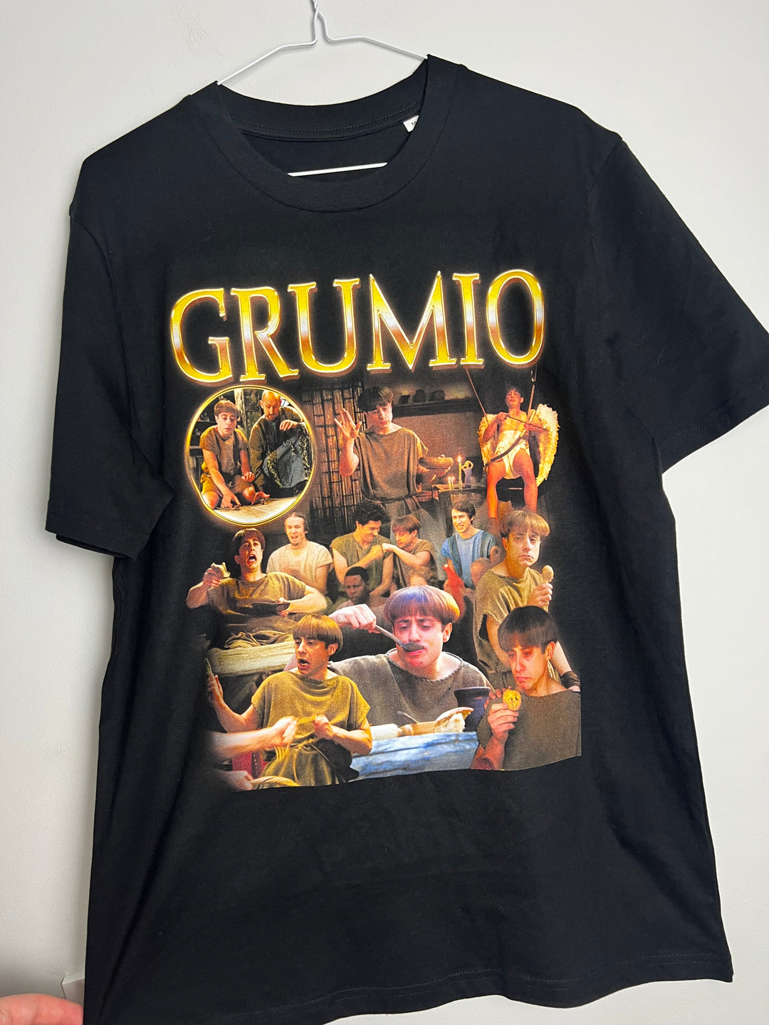 Grumio tee medium (discounted 2nd)