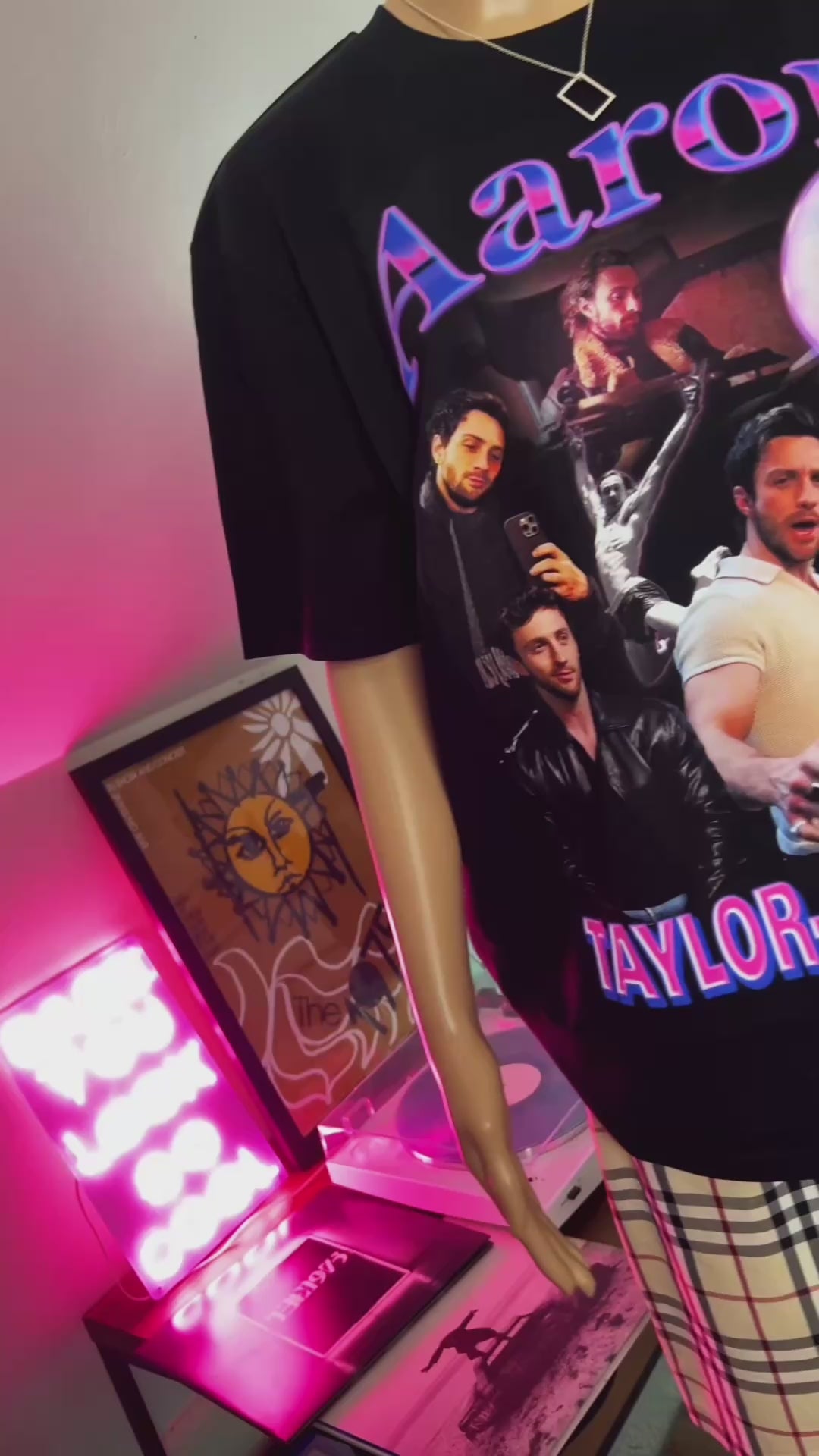 Aaron Taylor Johnson homage graphic tee